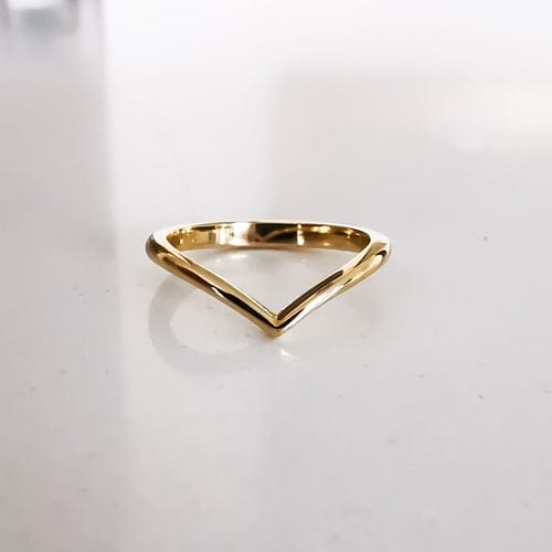 10K Solid Gold Chevron Ring