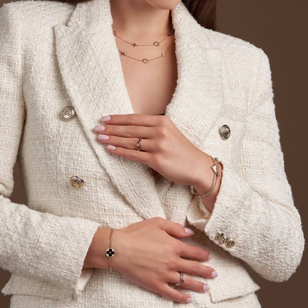 Enamel Black Flower Bracelet